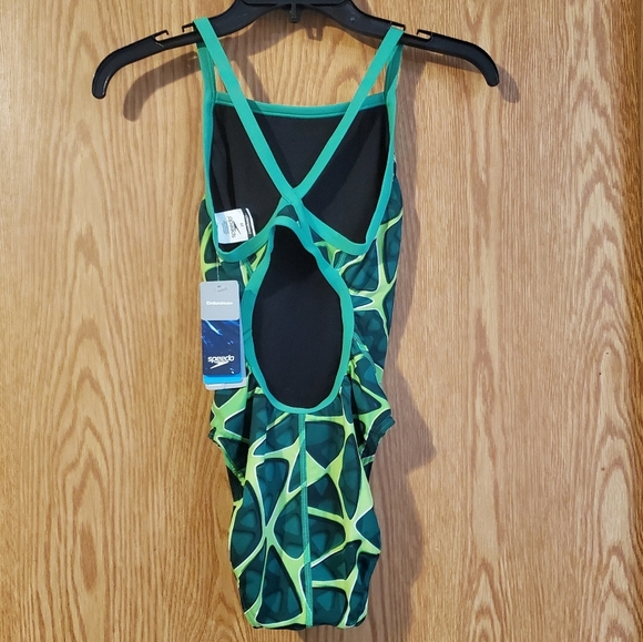 Size 28 Speedo endurance+ one piece swimsuit - Picture 6 of 13
